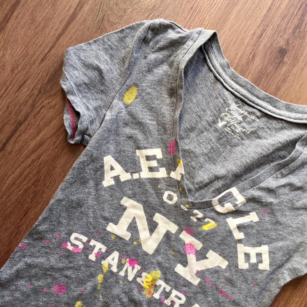 • American Eagle •